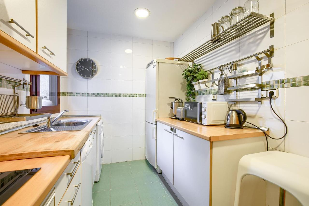 Apartamento En Chamberi Con Piscina - Lovely Apartment In The City Center With Swimming Pool マドリード エクステリア 写真